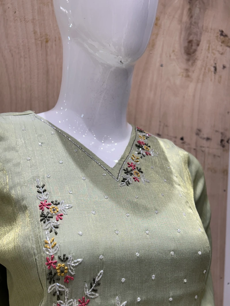 Shimmer Mul Chanderi Anarkali Salwar Suit 5